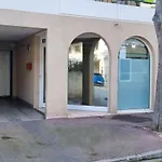 Le Cap St-charles - Spacieux Dernier Etage - Terrasses - Climatisation - Parking * 주앙레핑