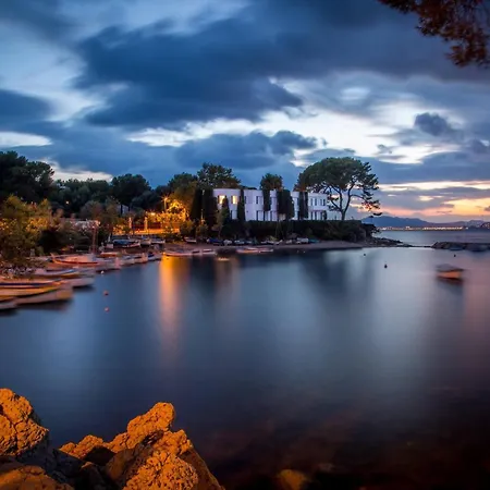 Le Cap St-charles - Spacieux Dernier Etage - Terrasses - Climatisation - Parking * Juan-les-Pins