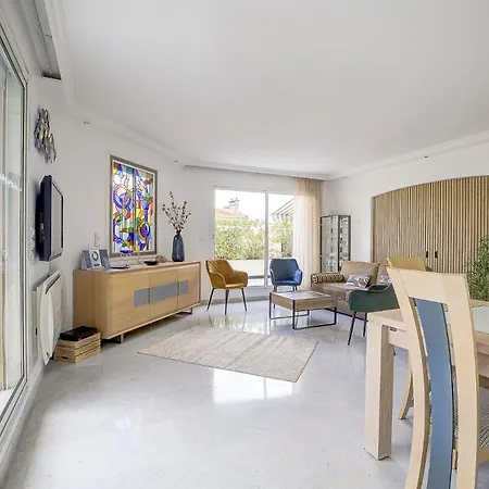 Apartment Le Cap St-charles - Spacieux Dernier Etage - Terrasses - Climatisation - Parking Juan-les-Pins