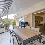 Le Cap St-charles - Spacieux Dernier Etage - Terrasses - Climatisation - Parking Lägenhet