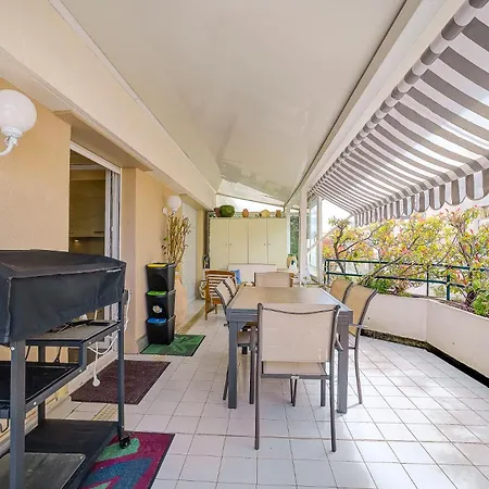 Le Cap St-charles - Spacieux Dernier Etage - Terrasses - Climatisation - Parking דירה