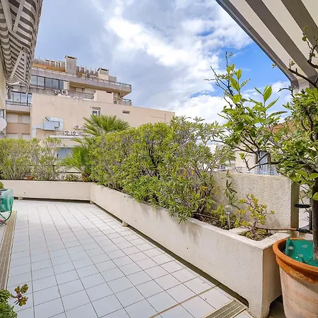 Le Cap St-charles - Spacieux Dernier Etage - Terrasses - Climatisation - Parking *