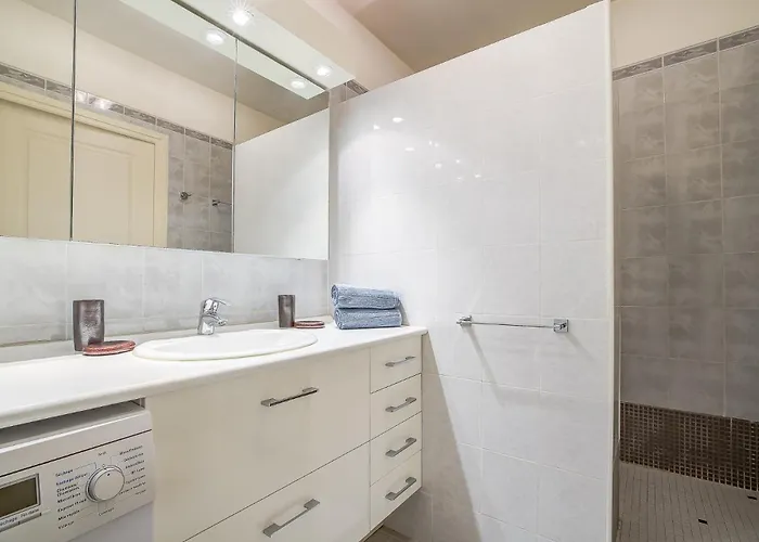 Le Cap St-charles - Spacieux Dernier étage - Terrasses - Climatisation - Parking * Juan-les-Pins