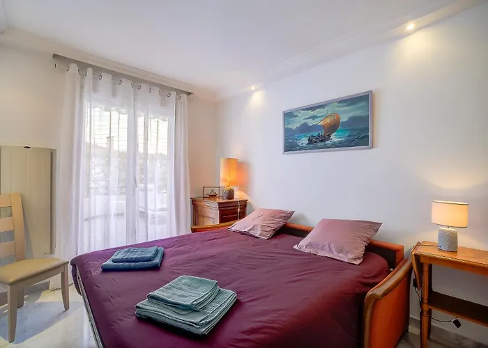 Le Cap St-charles - Spacieux Dernier étage - Terrasses - Climatisation - Parking * Juan-les-Pins