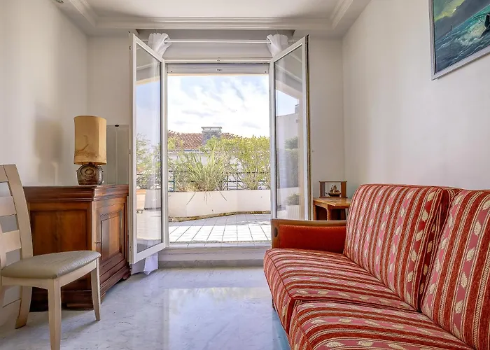 Le Cap St-charles - Spacieux Dernier étage - Terrasses - Climatisation - Parking Appartamento Juan-les-Pins