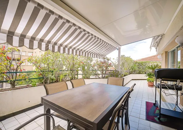 Le Cap St-charles - Spacieux Dernier étage - Terrasses - Climatisation - Parking Appartamento *